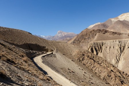 How high/long is the Upper Mustang trek?